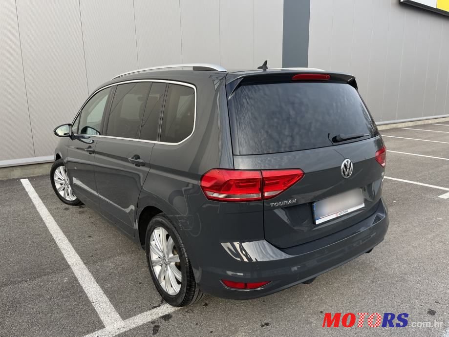 2017' Volkswagen Touran 1,6 Tdi photo #5
