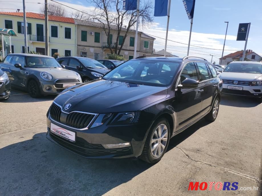 2018' Skoda Octavia Combi photo #1