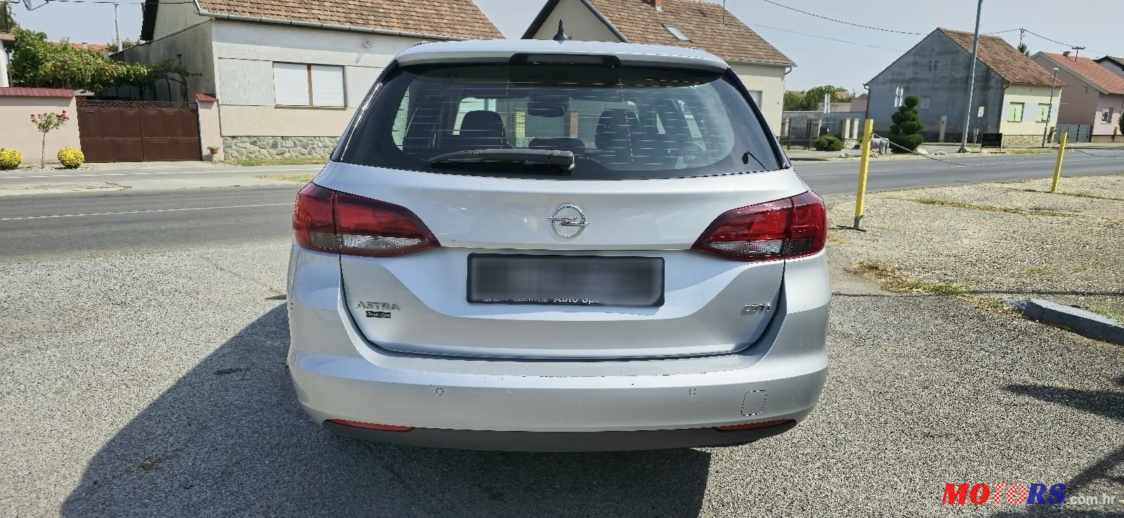 2016' Opel Astra Karavan photo #6