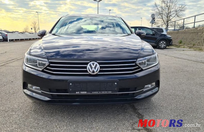 2015' Volkswagen Passat 2,0 Tdi Bmt photo #1