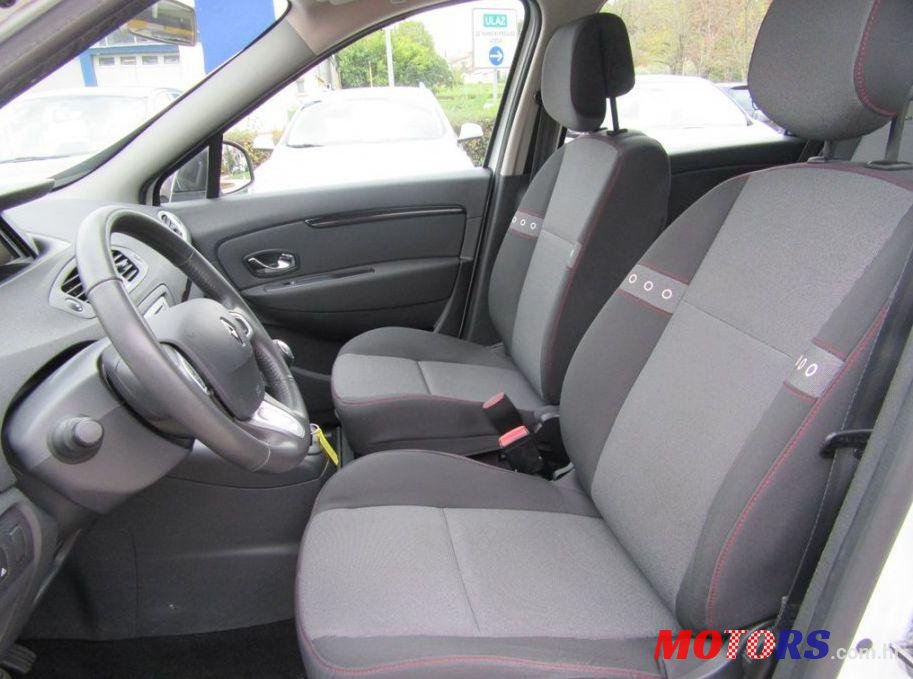 2012' Renault Scenic 1,5 dCi Expression photo #2