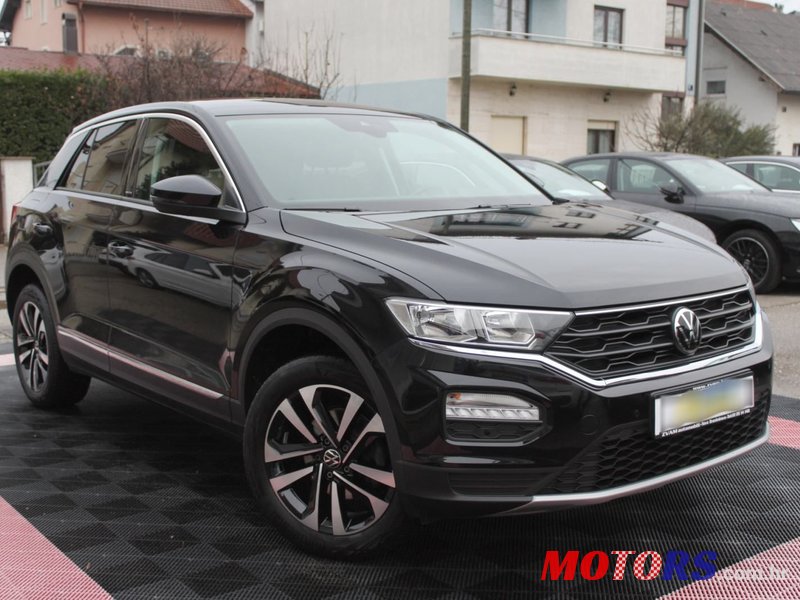 2020' Volkswagen T-Roc 1.6 Tdi photo #1