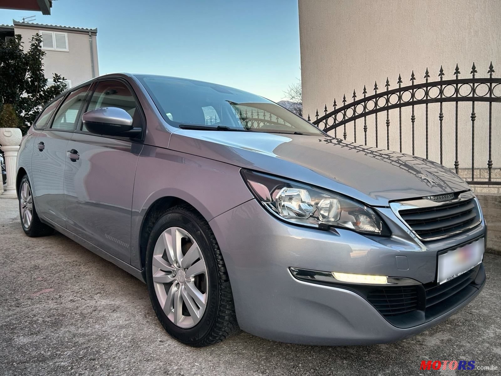 2014' Peugeot 308 1,6 Hdi photo #2