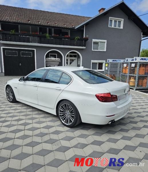 2014' BMW Serija 5 520D photo #6