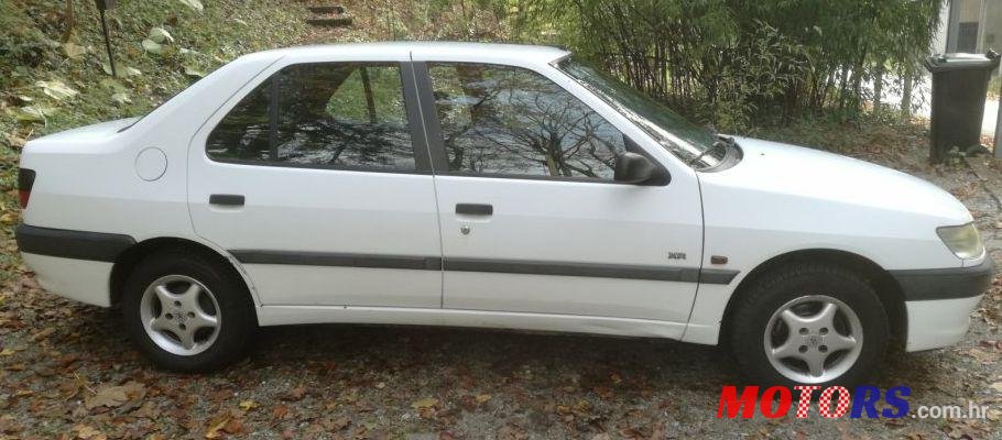 1997' Peugeot 306 Xr photo #1