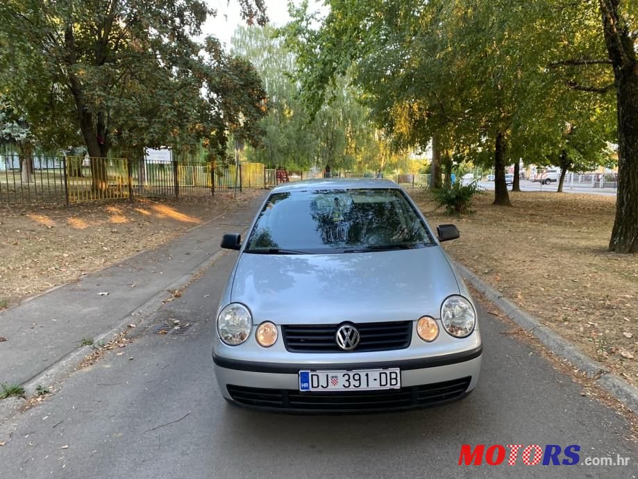 2004' Volkswagen Polo 1,2 photo #5