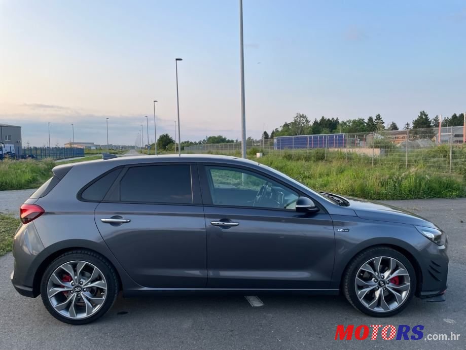 2019' Hyundai i30 1,4 T-Gdi photo #4