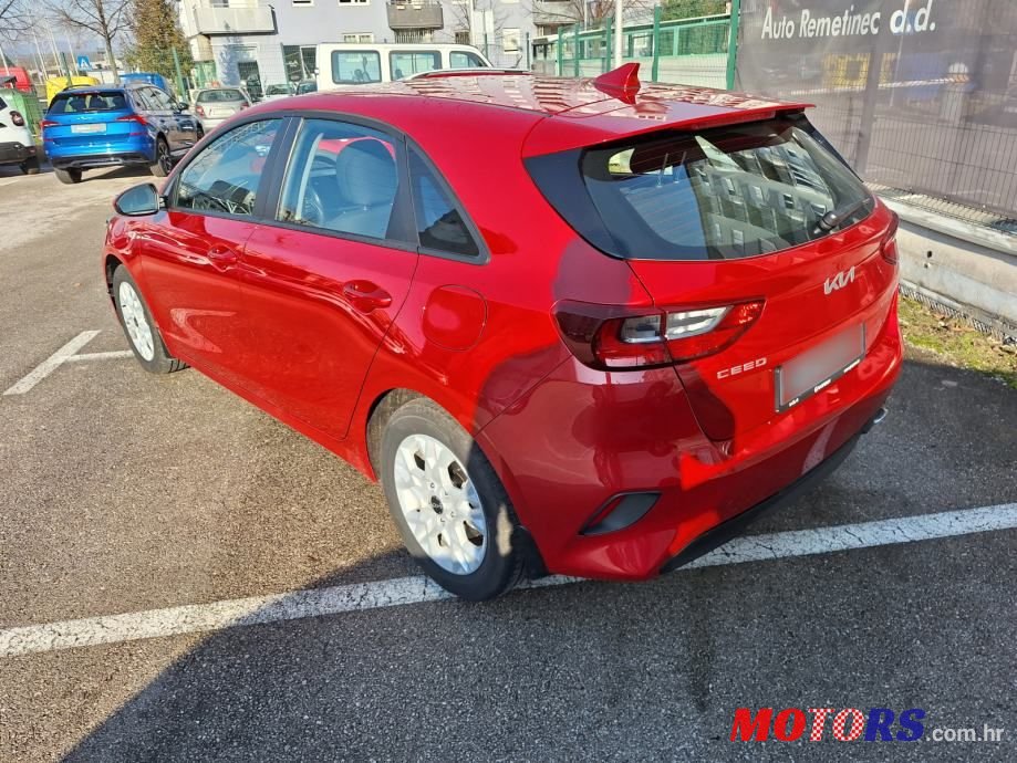 2023' Kia Ceed 1.5 photo #4
