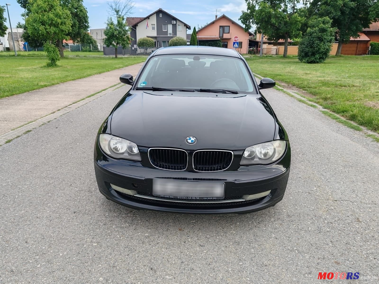 2010' BMW Serija 1 116D photo #3