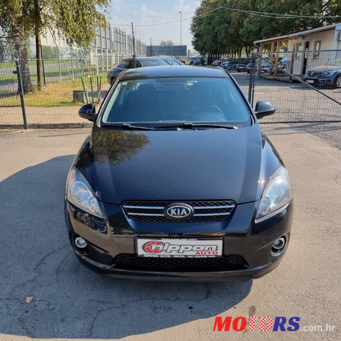 2010' Kia Ceed 1,6 Crdi photo #2
