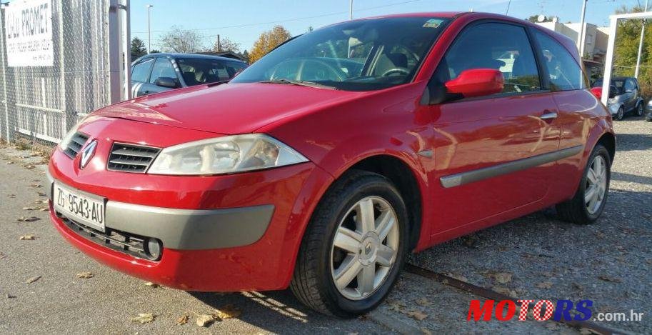 2004' Renault Megane 1,4 16V photo #2