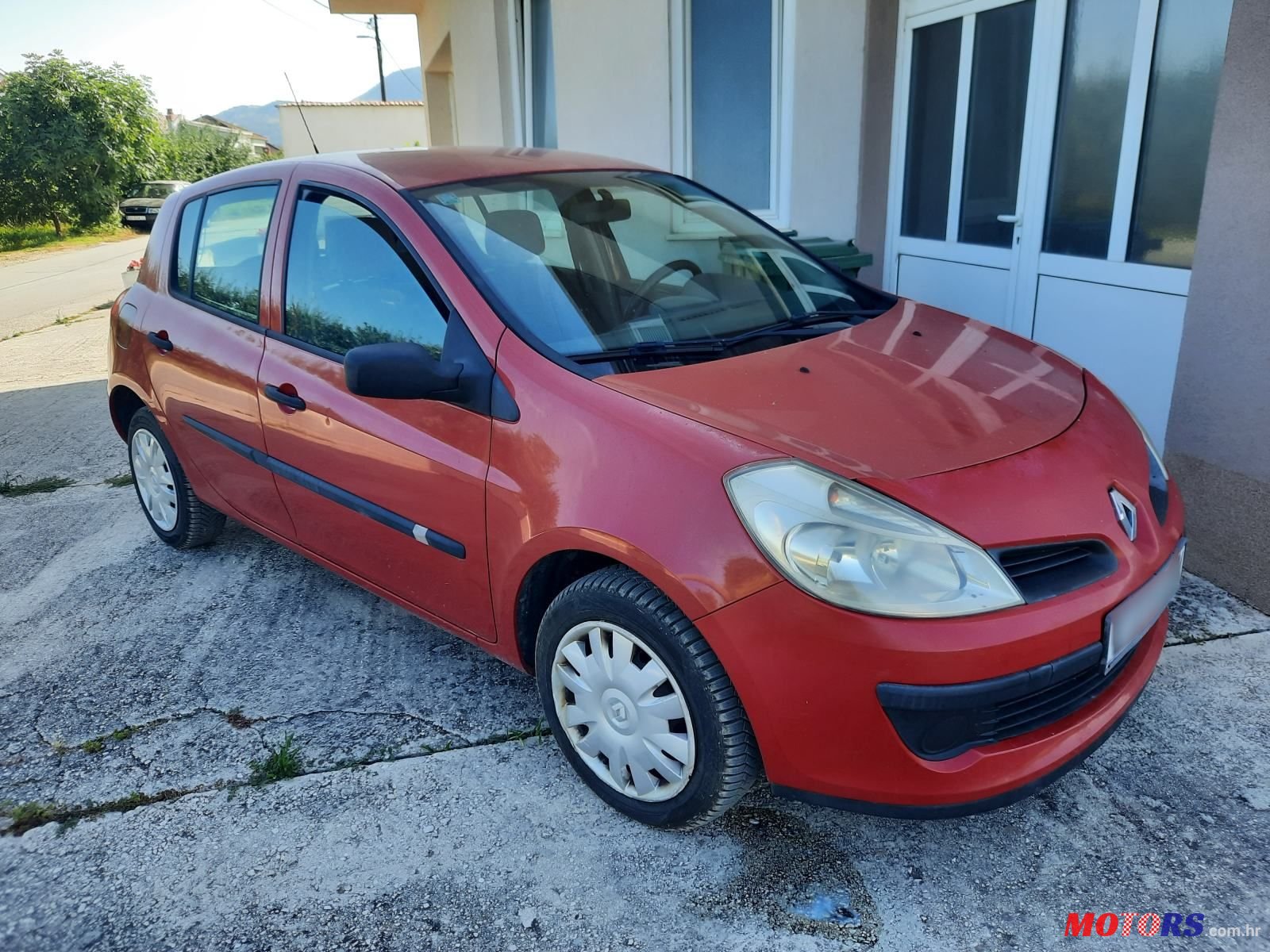 2007' Renault Clio 1,2 16V photo #1