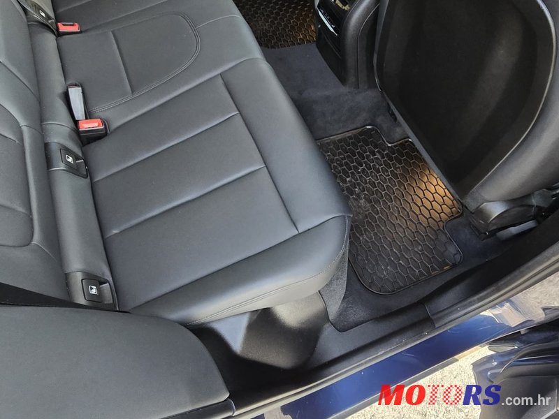 2018' BMW X3 Sdrive18D photo #5