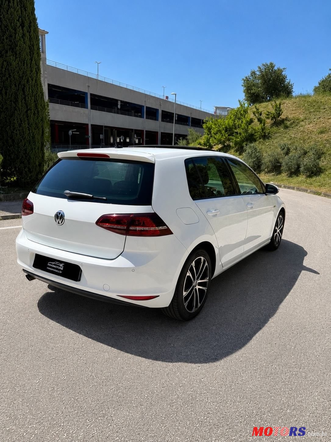 2015' Volkswagen Golf VII 1,6 Tdi Bmt photo #5