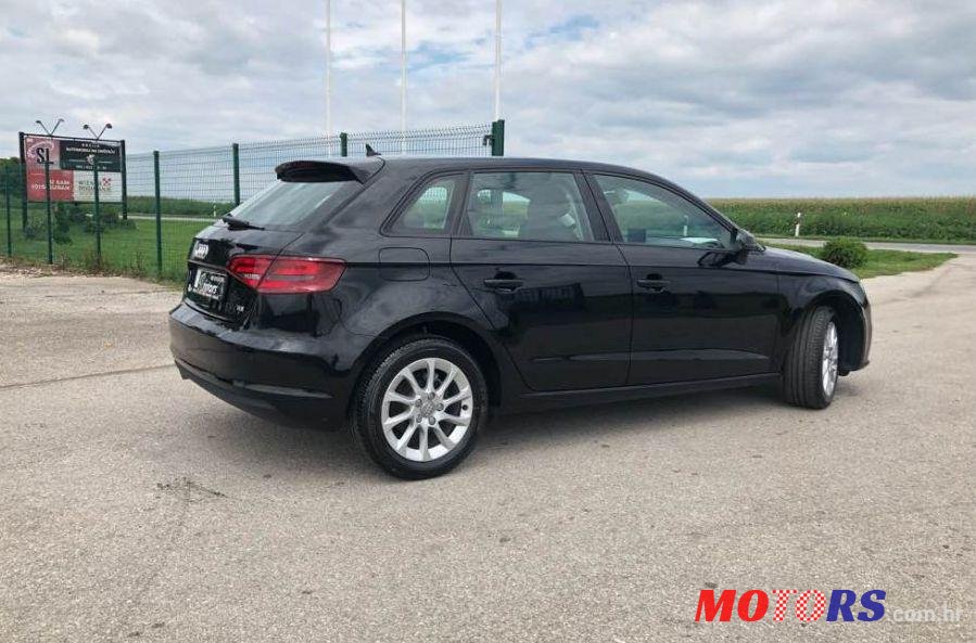 2013' Audi A3 1,6 Tdi photo #1