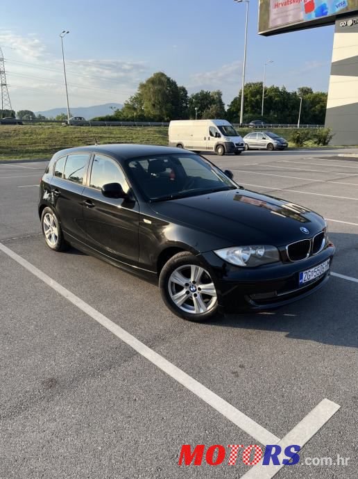 2011' BMW Serija 1 116D Sport photo #4