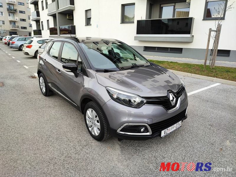 2015' Renault Captur Dci 90 photo #1