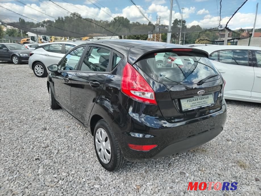 2010' Ford Fiesta 1,6 photo #4