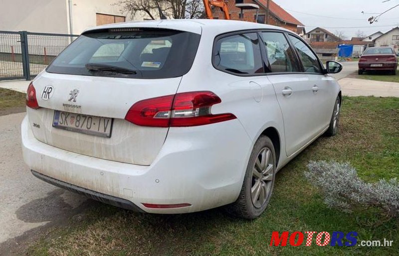 2015' Peugeot 308 Sw 1,6 Hdi photo #1