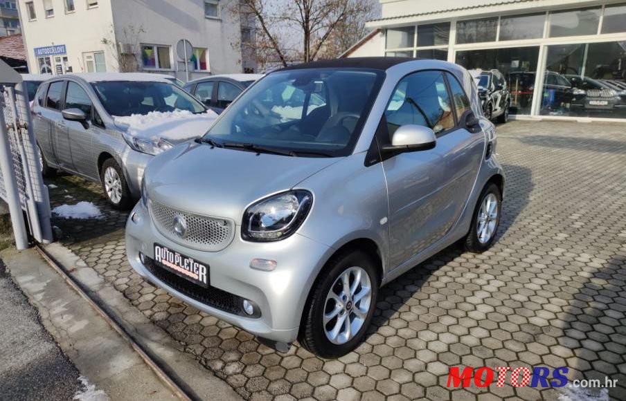 2017' Smart Fortwo Coupe Fortwo photo #1