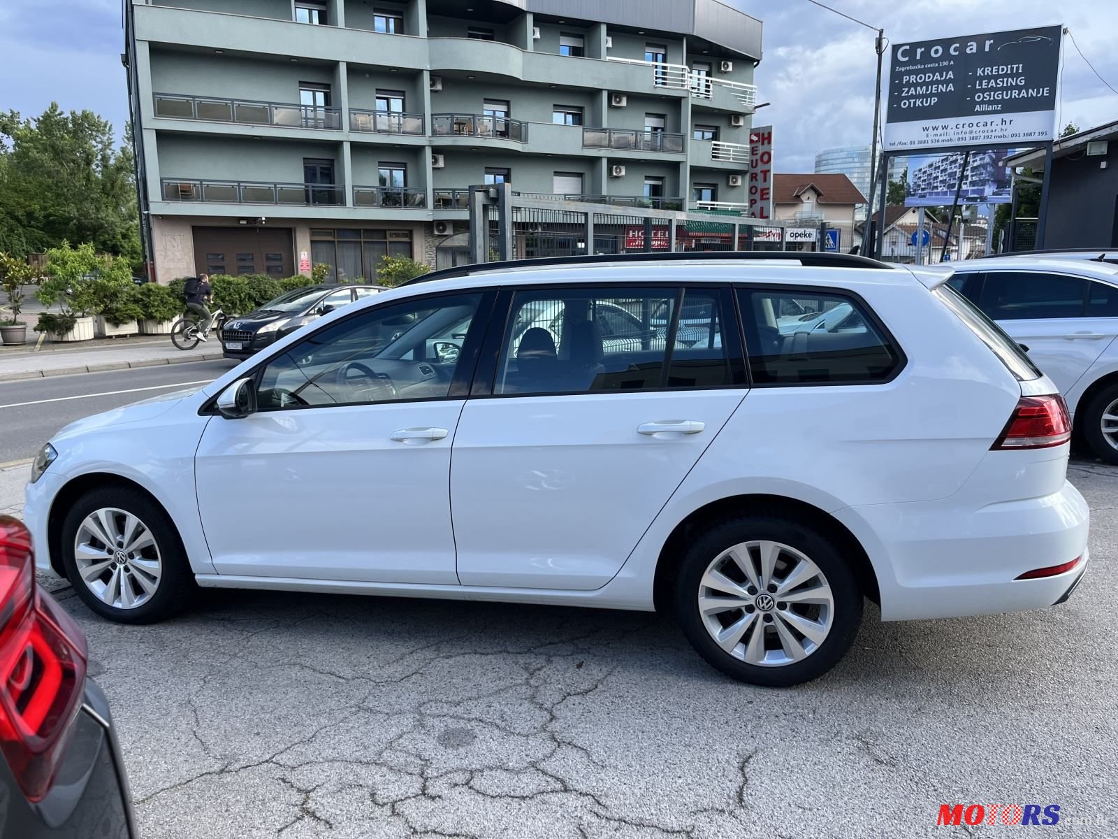2020' Volkswagen Golf VII Variant photo #4