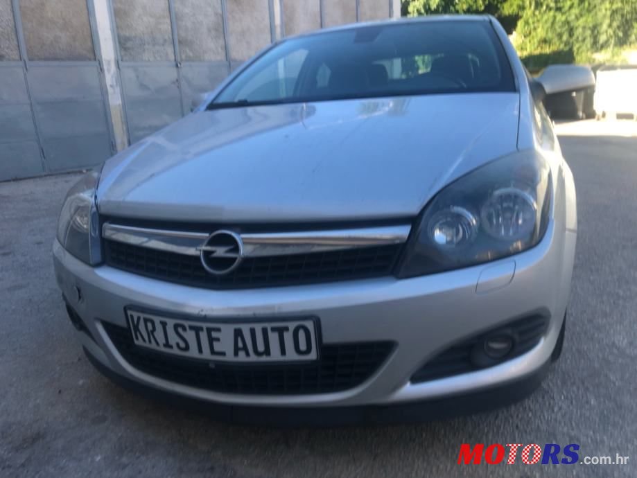 2005' Opel Astra 1.7. Cdti photo #2