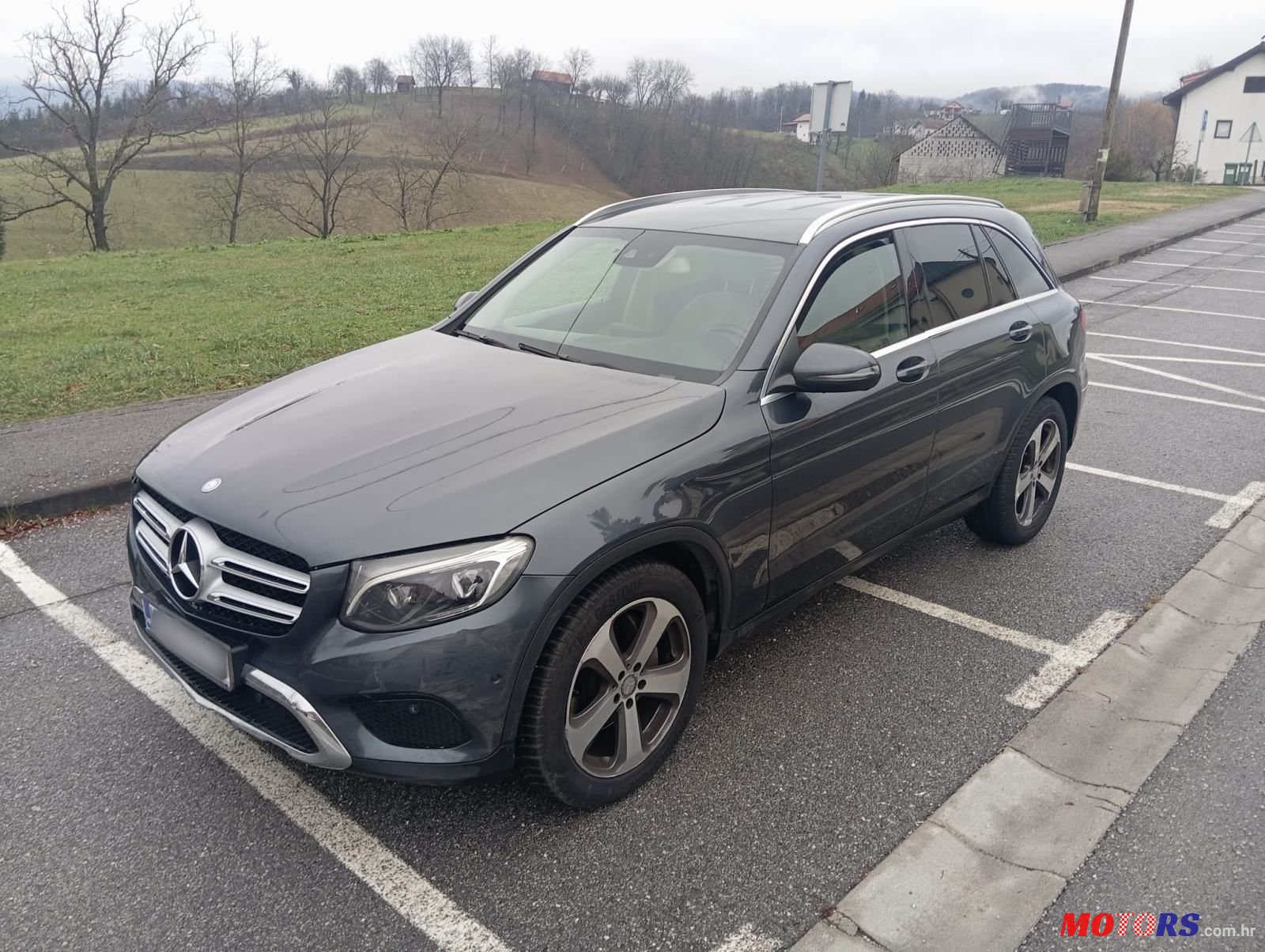 2015' Mercedes-Benz GLC 220 D photo #1