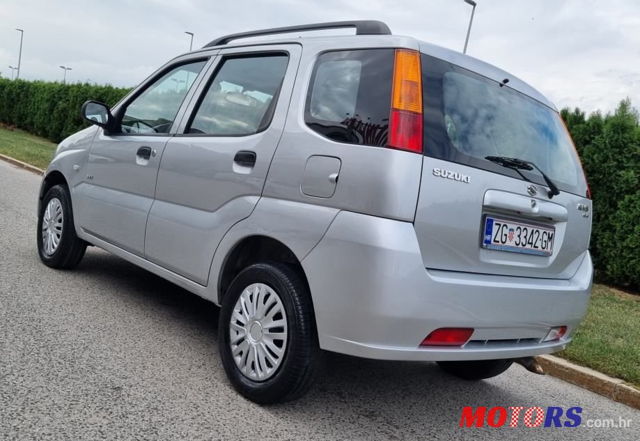 2007' Suzuki Ignis photo #5
