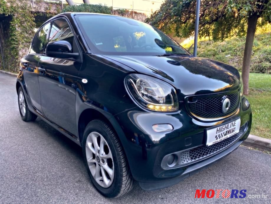 2016' Smart Forfour 1.0 photo #1