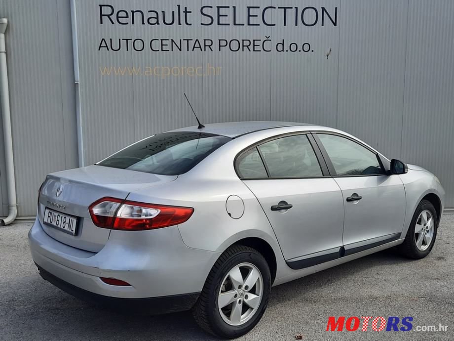 2010' Renault Fluence photo #3