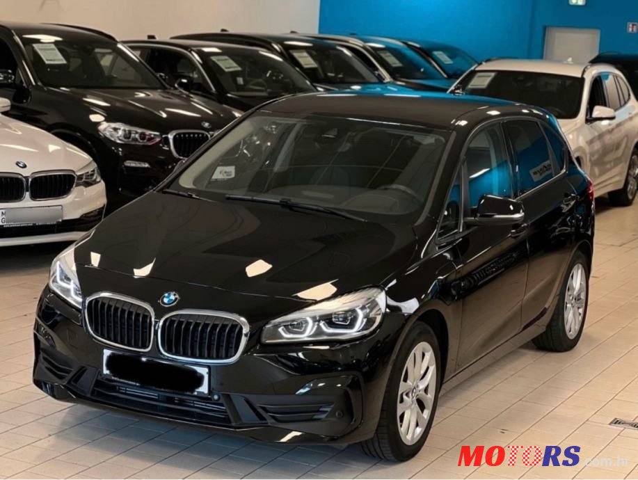 2019' BMW Serija 2 225Xe photo #6