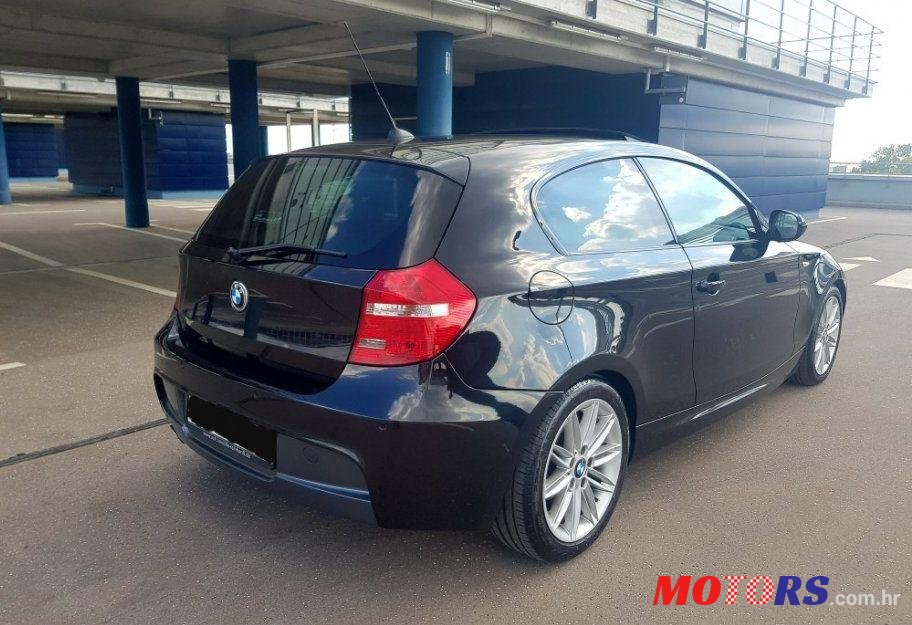 2009' BMW Serija 1 116D photo #2