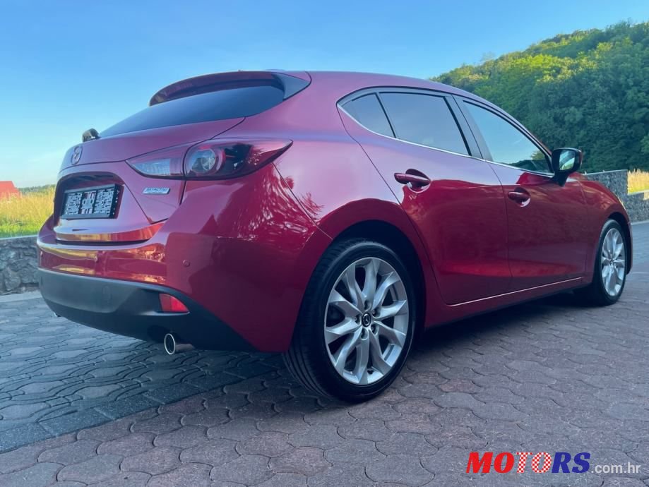 2015' Mazda 3 G120 Top photo #6