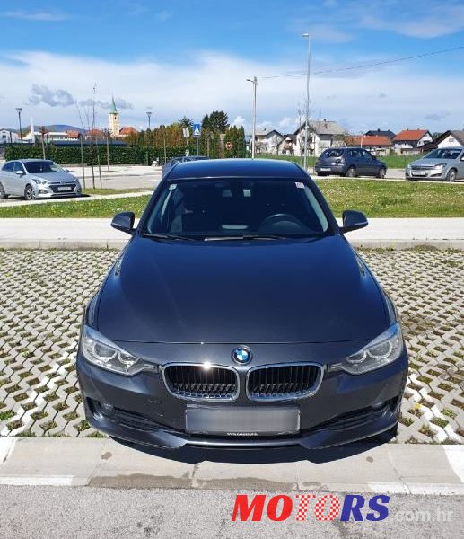 2013' BMW Serija 3 318D photo #1