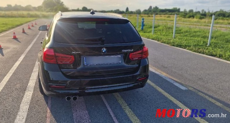 2018' BMW Serija 3 320D Touring photo #6