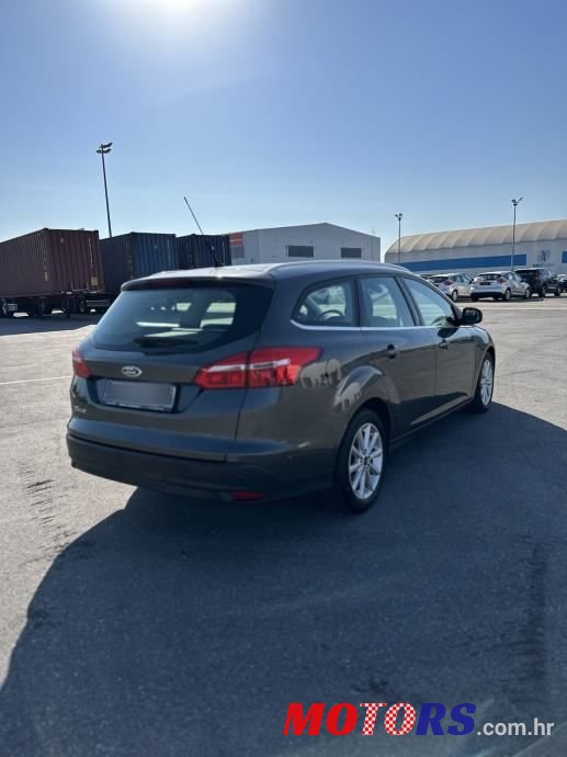 2015' Ford Focus Karavan photo #6