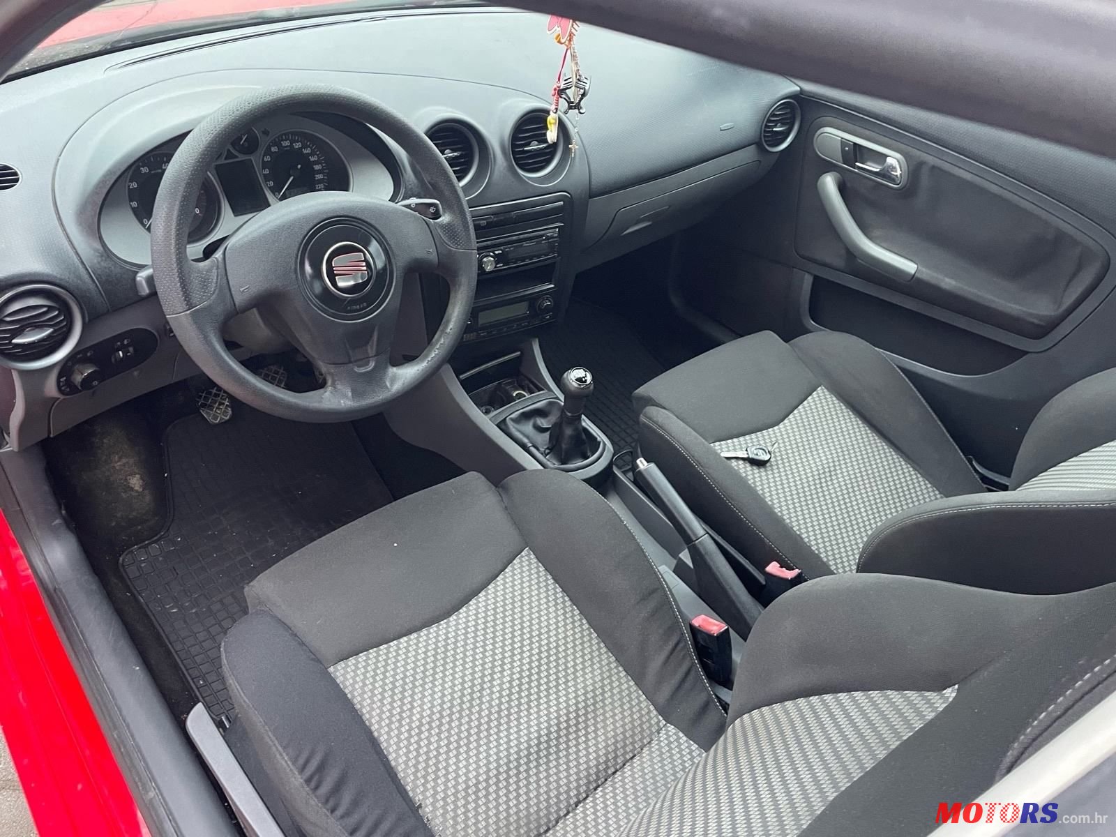 2008' SEAT Ibiza 1,2 photo #5