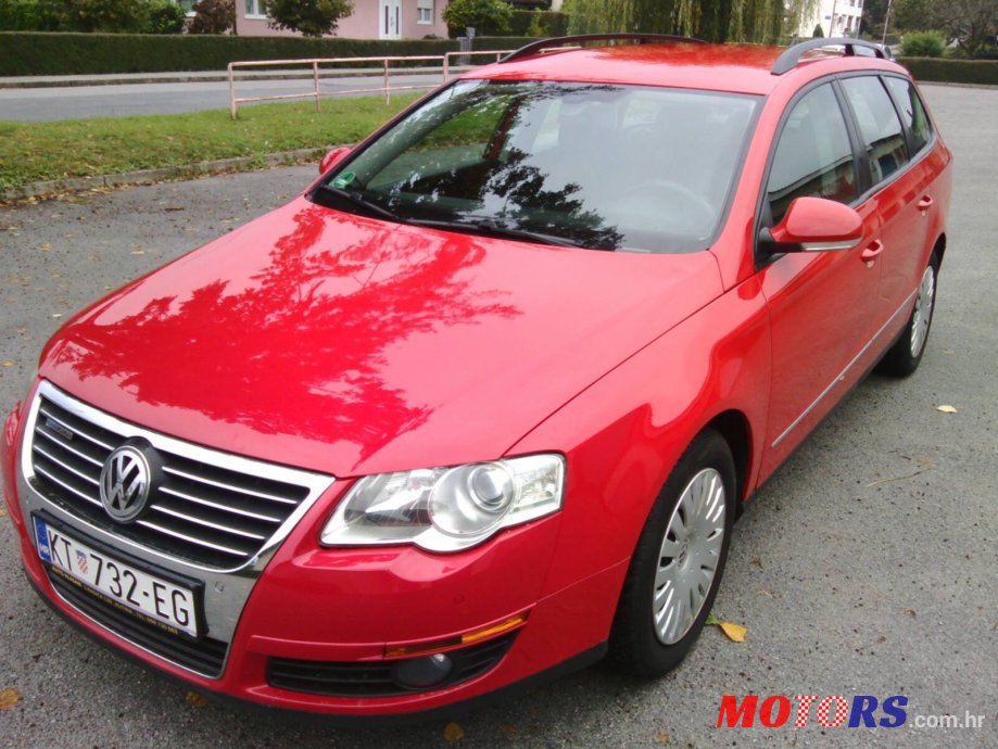 2008' Volkswagen Passat photo #1