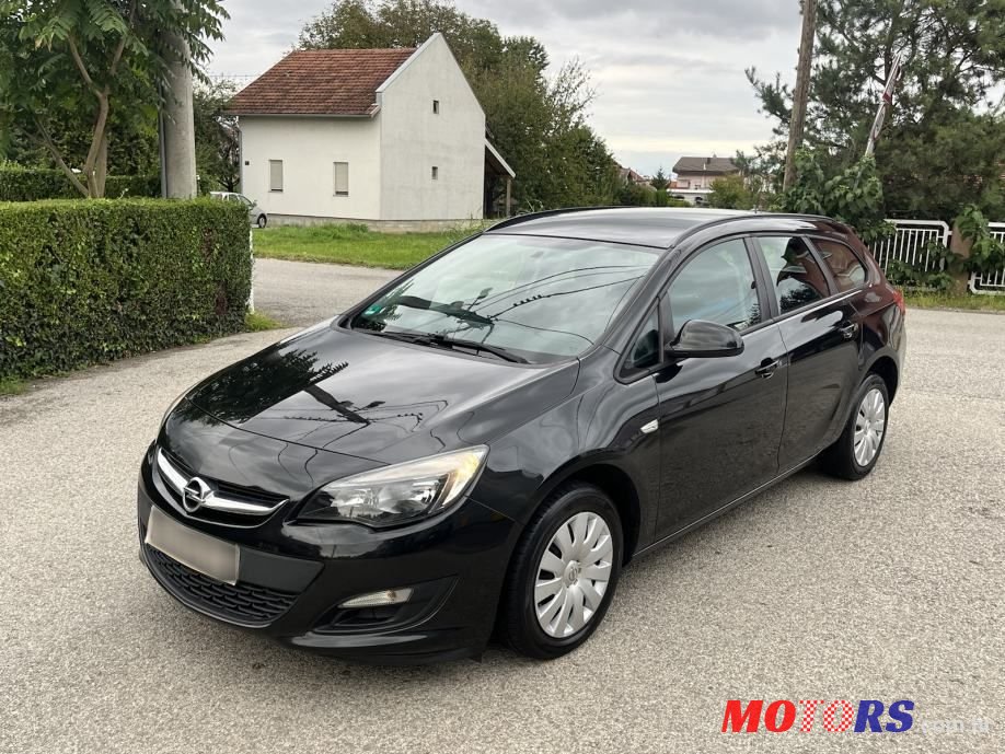 2014' Opel Astra Karavan photo #6