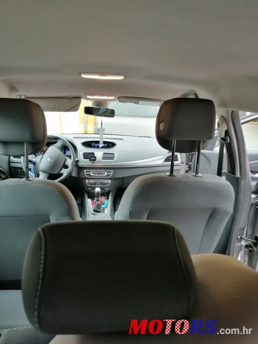 2010' Renault Megane Grandtour 1,5 Dci photo #5