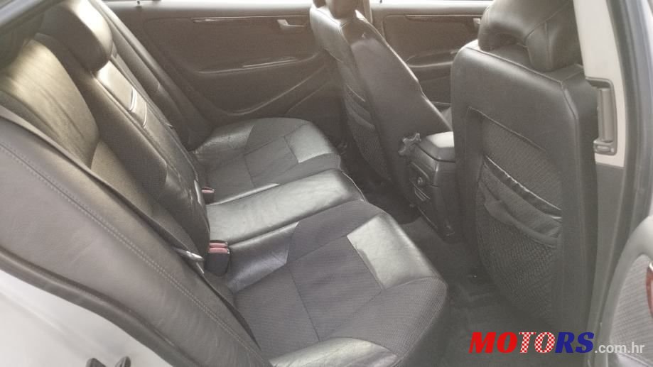 2002' Volvo S60 2,4 photo #5