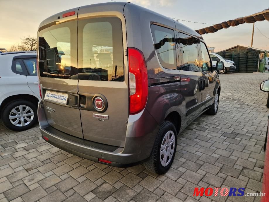 2018' Fiat Doblo photo #6