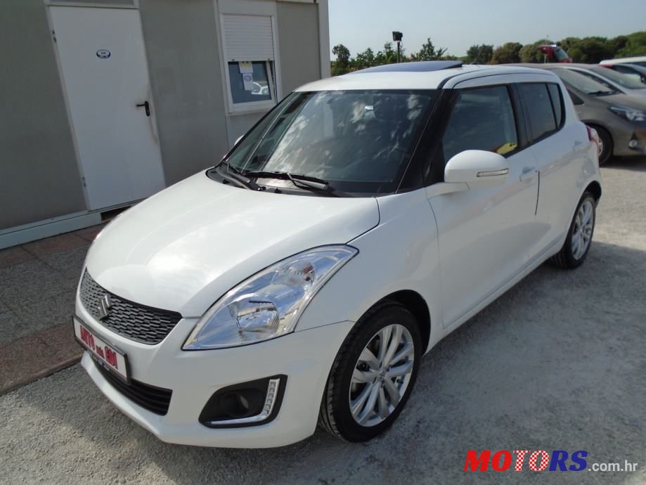 2015' Suzuki Swift 1,2 Se photo #1