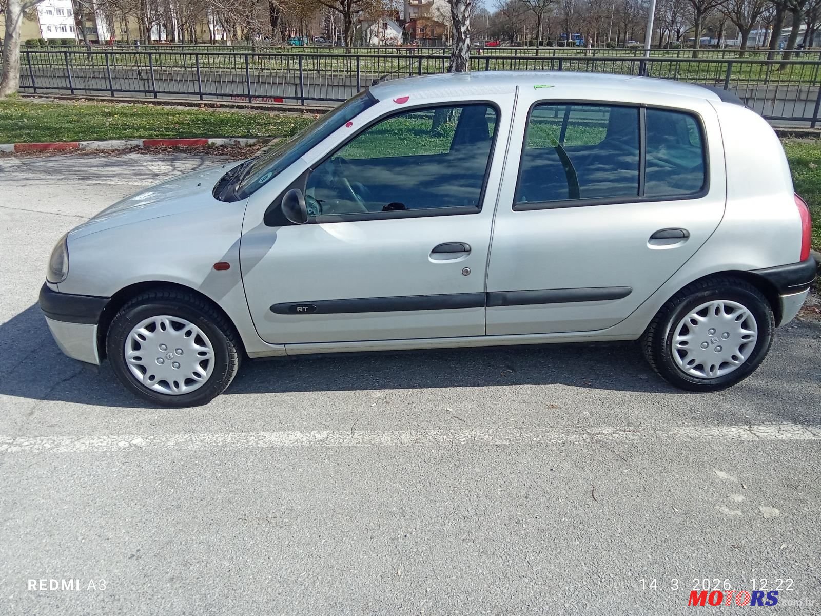 2001' Renault Clio 1,2 photo #2
