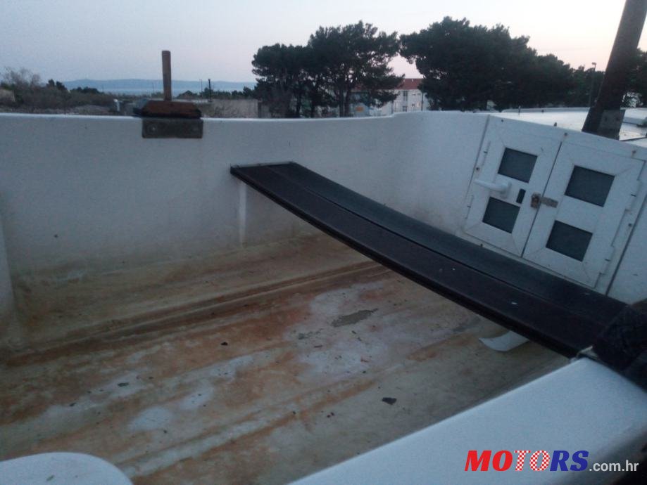 1990' Adria 400 photo #2