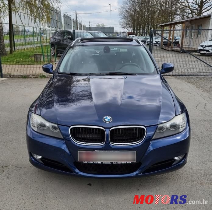 2011' BMW Serija 3 318D photo #3