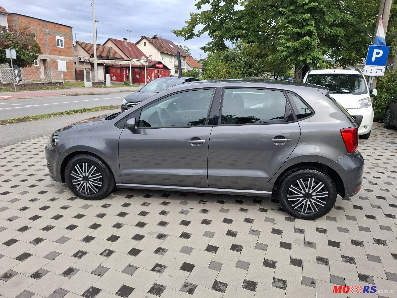 2017' Volkswagen Polo 1,0 photo #5