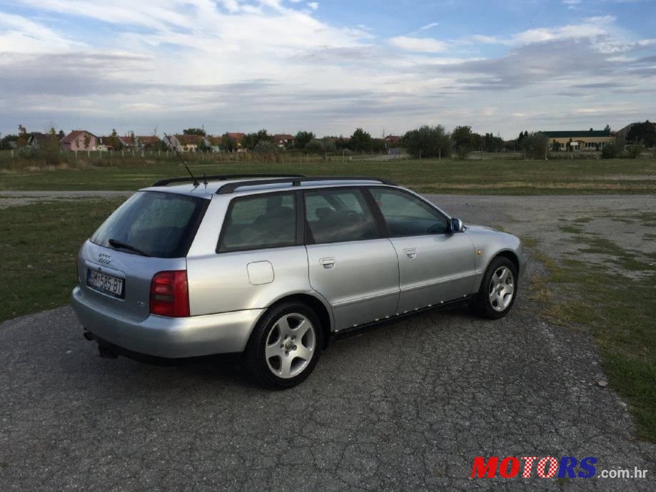 1998' Audi A4 Avant photo #5