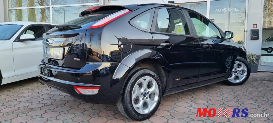 2010' Ford Focus 1,6 photo #4