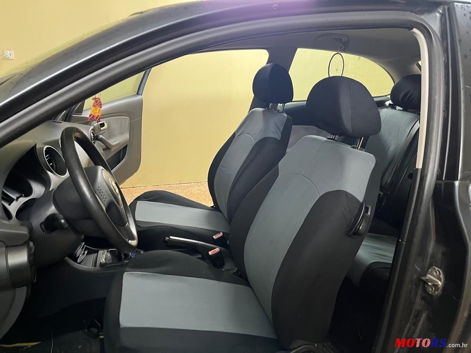 2006' SEAT Ibiza 1,9 Sdi photo #6